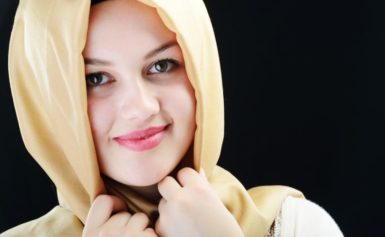 Pengalamanku Jadi Ketua BEM Nikmati Sekretaris Berjilbab